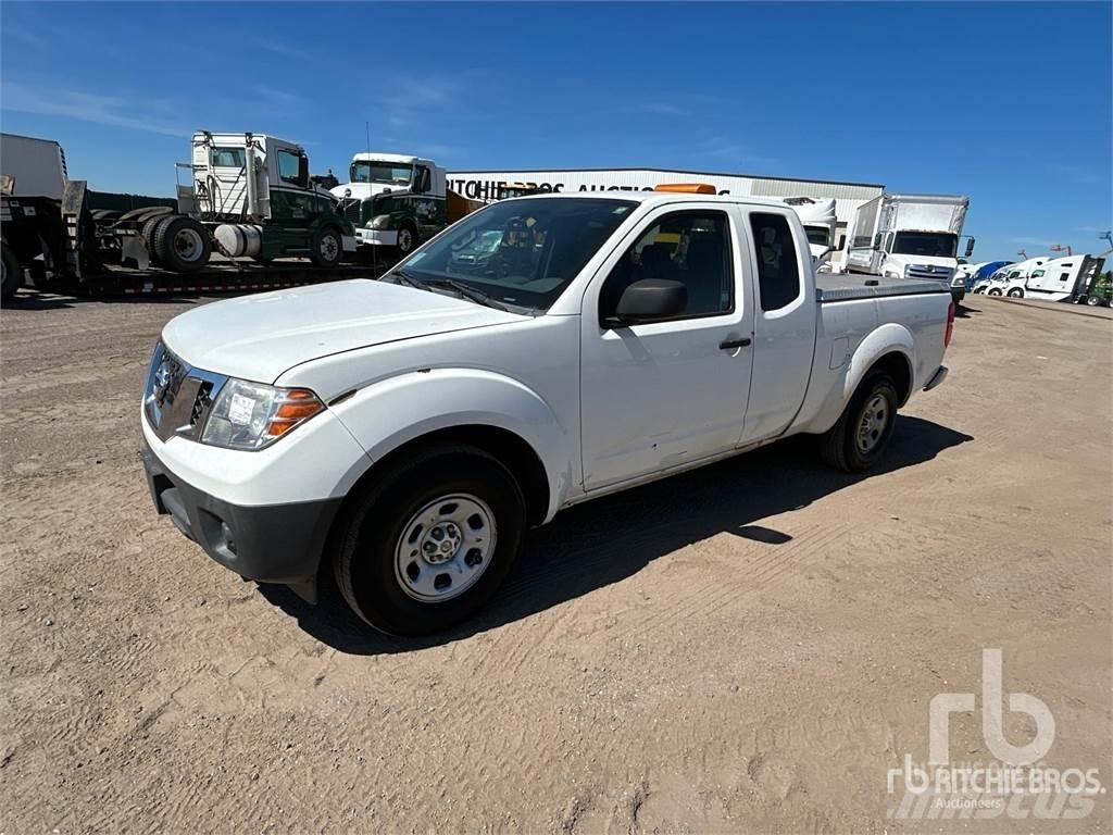 Nissan FRONTIER Utilitaire benne