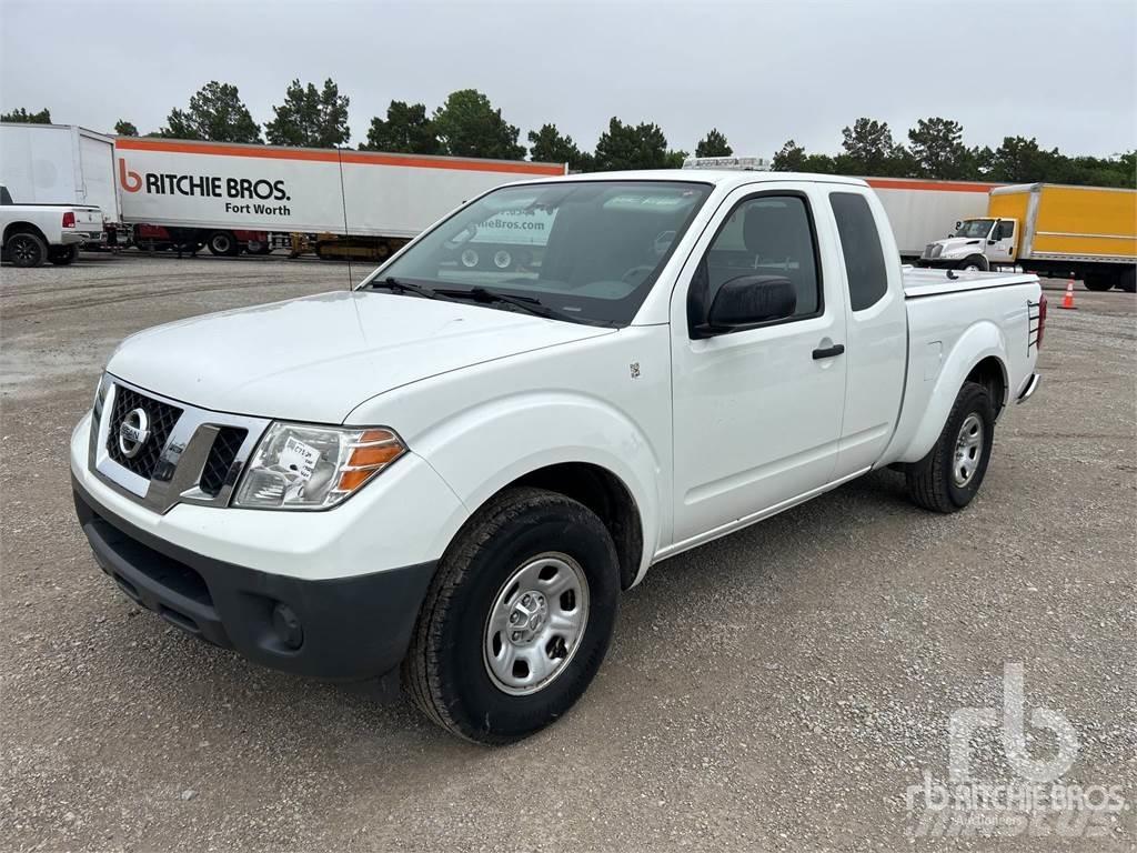 Nissan FRONTIER Utilitaire benne