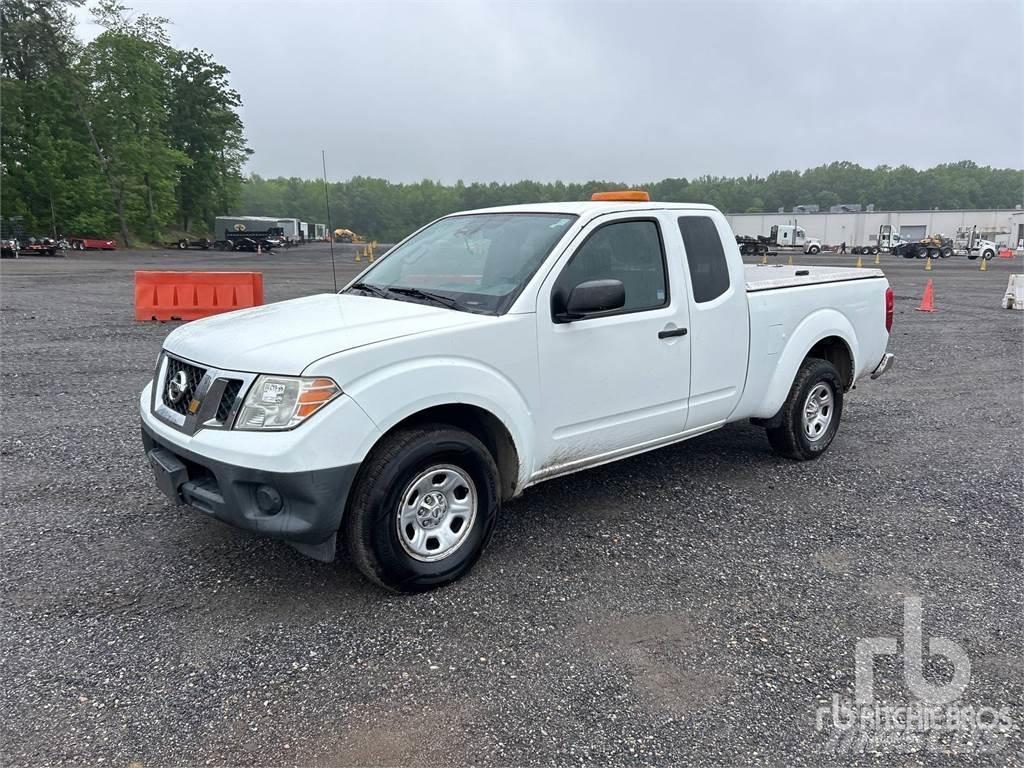 Nissan FRONTIER Utilitaire benne