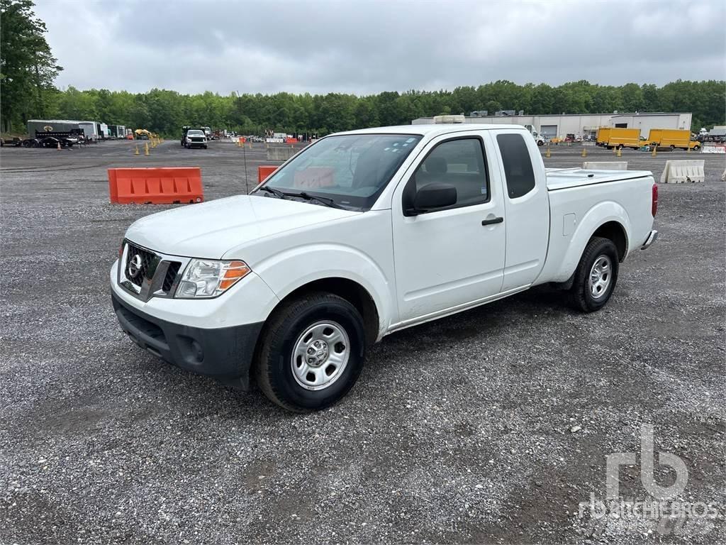 Nissan FRONTIER Utilitaire benne