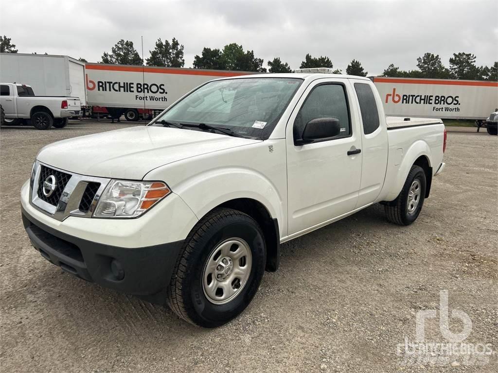 Nissan FRONTIER Utilitaire benne