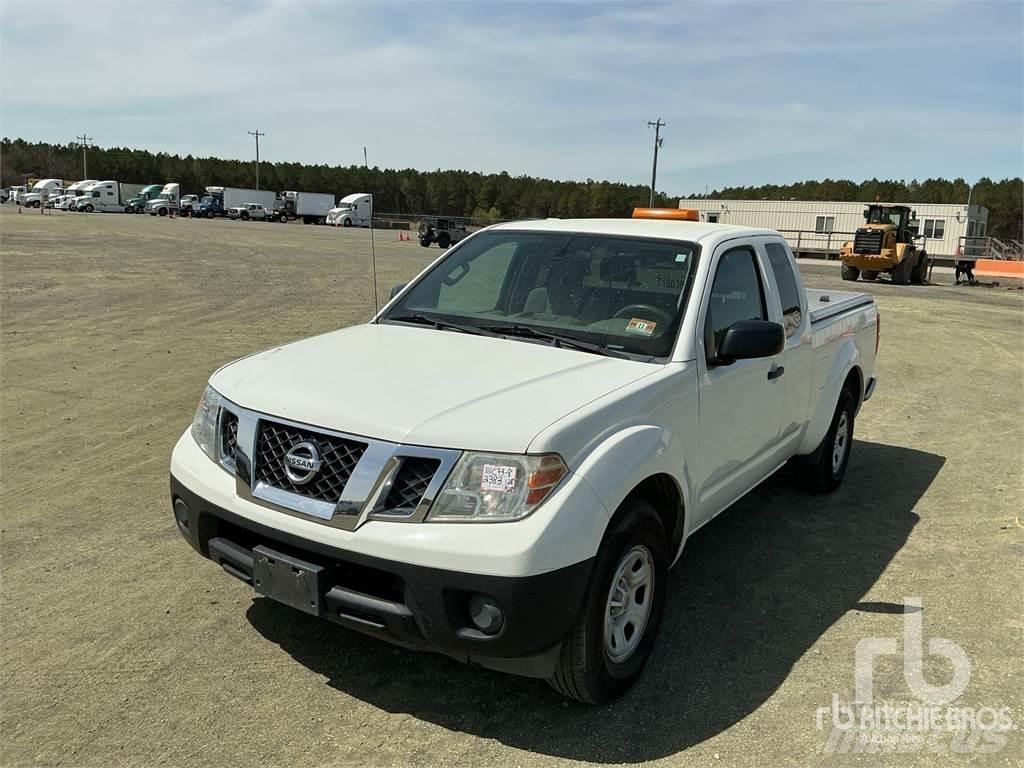 Nissan FRONTIER Utilitaire benne