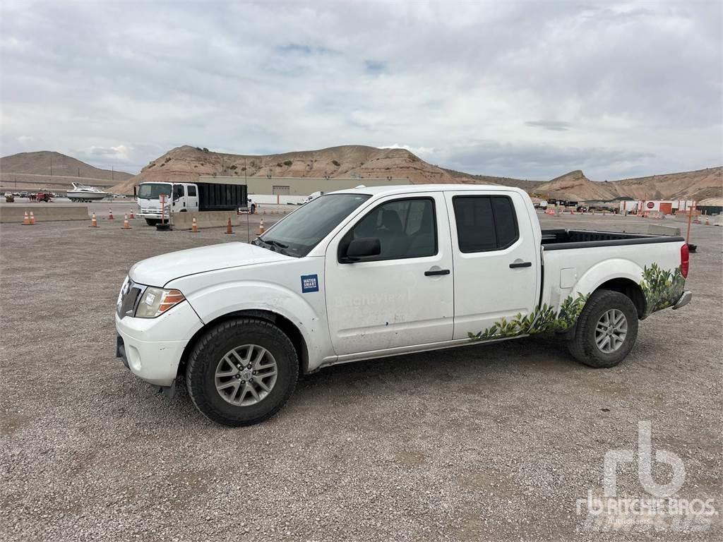 Nissan FRONTIER Utilitaire benne