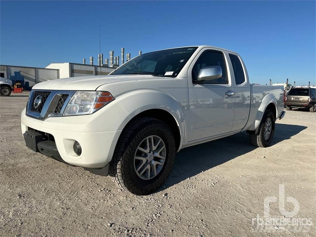 Nissan FRONTIER Utilitaire benne