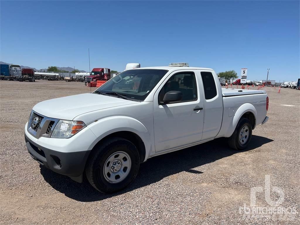Nissan FRONTIER Utilitaire benne