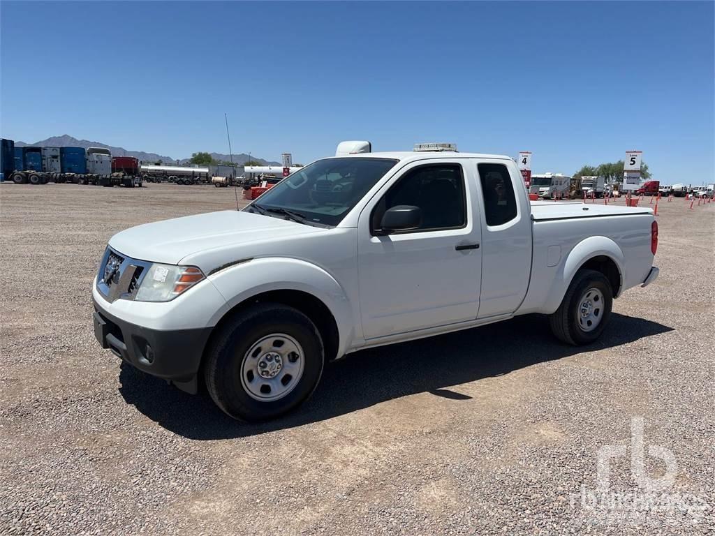 Nissan FRONTIER Utilitaire benne