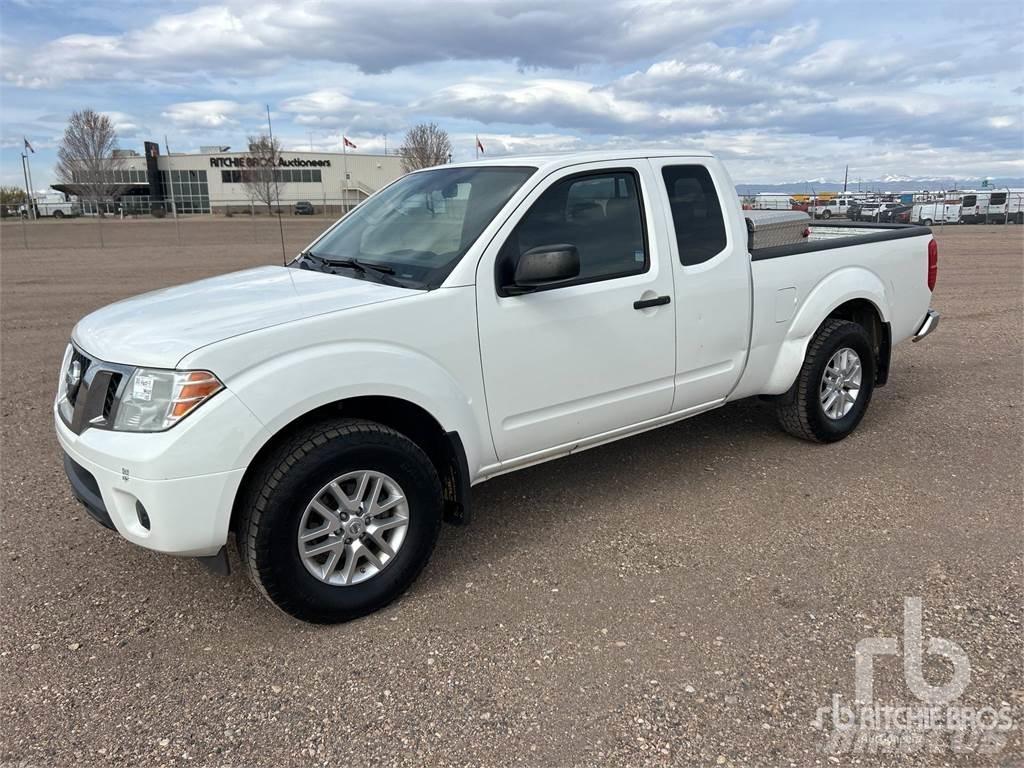 Nissan FRONTIER Utilitaire benne