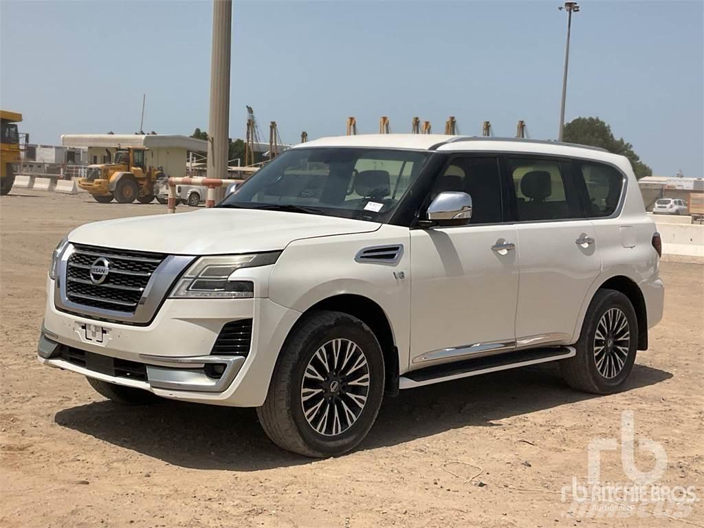 Nissan PATROL Utilitaire benne