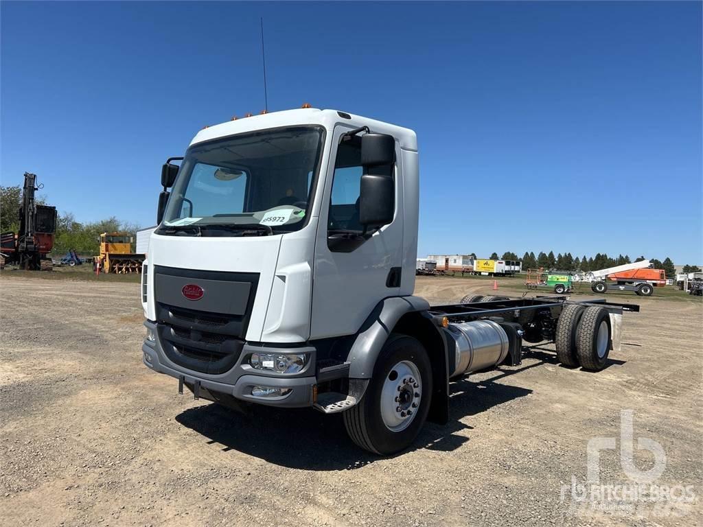 Peterbilt 220 Châssis cabine