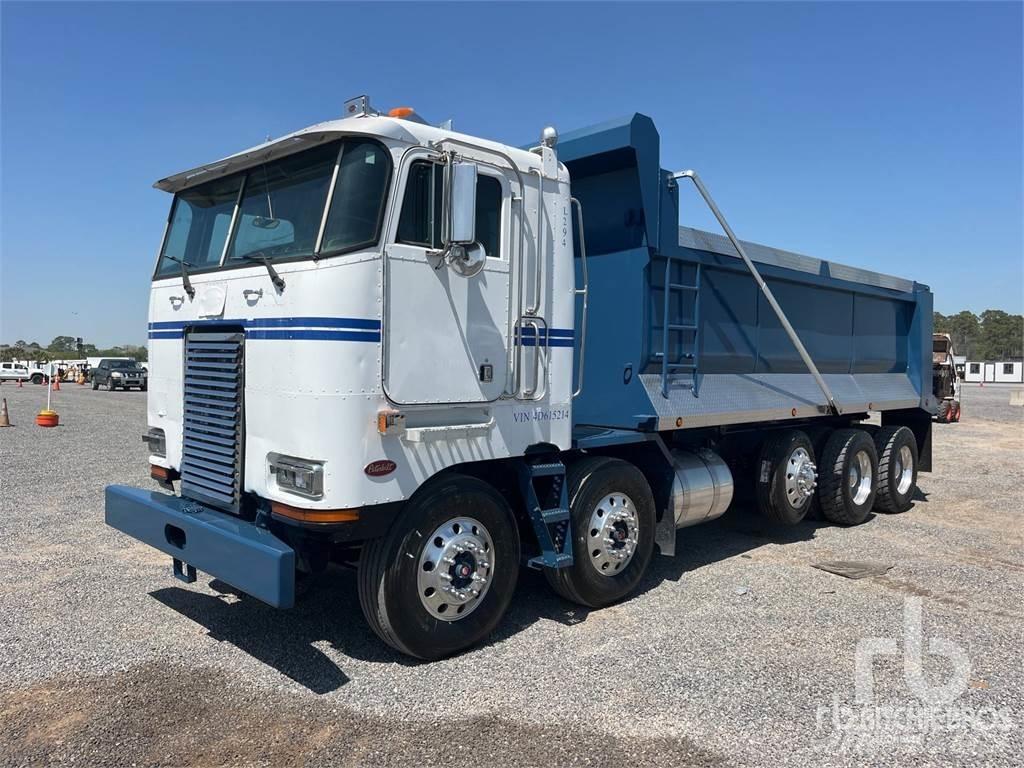 Peterbilt 362 Camion benne