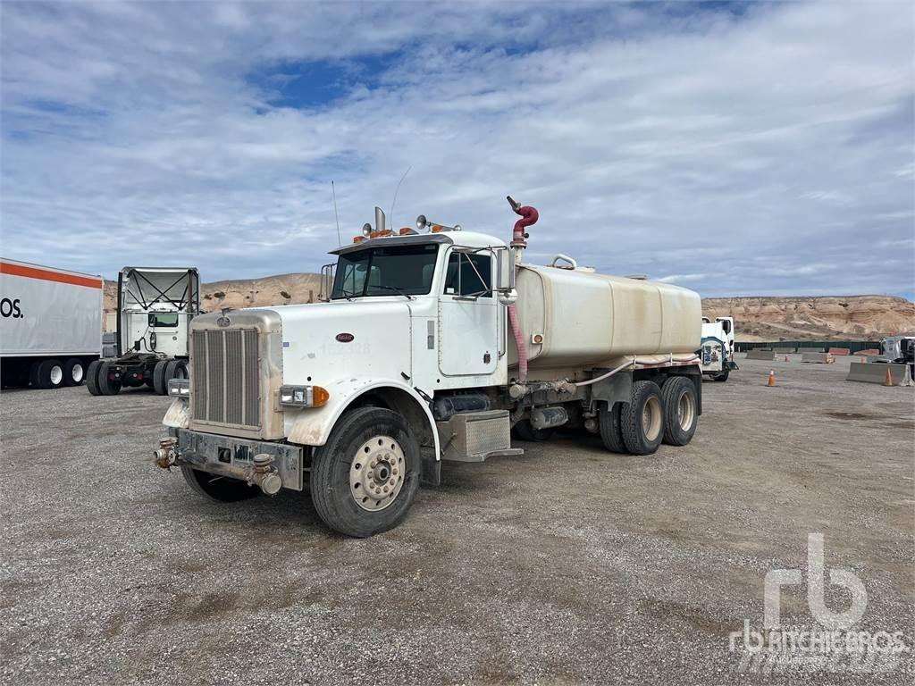 Peterbilt 378 Camion citerne à eau