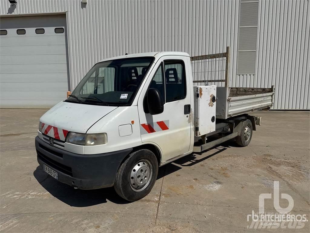 Peugeot BOXER Camion benne
