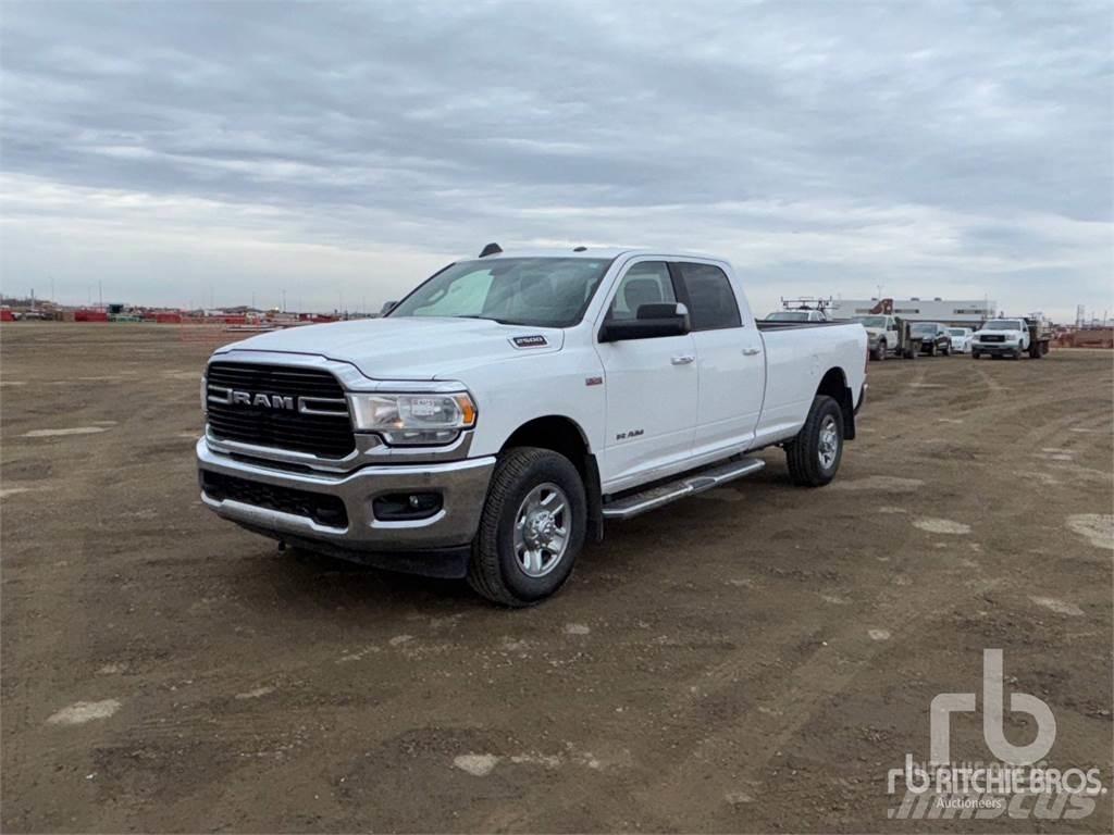 RAM 2500HD Utilitaire benne
