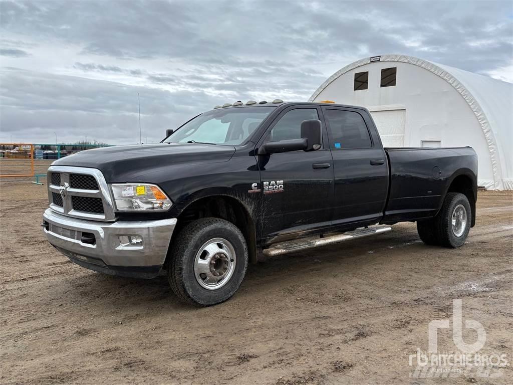 RAM 3500 Utilitaire benne