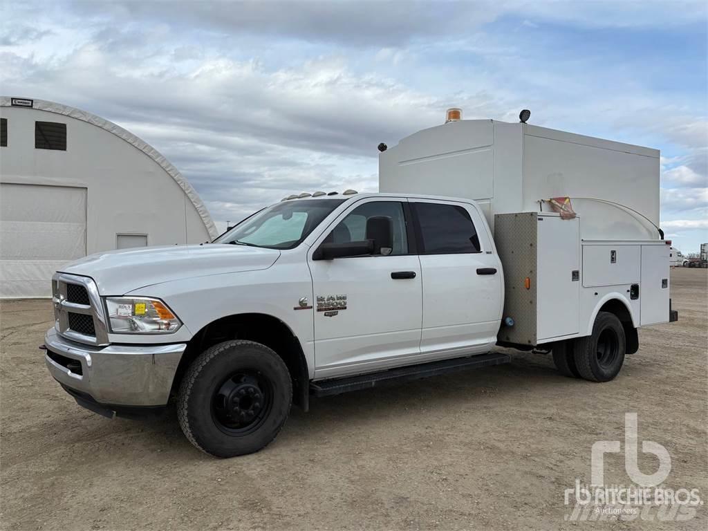 RAM 3500 Camions et véhicules municipaux