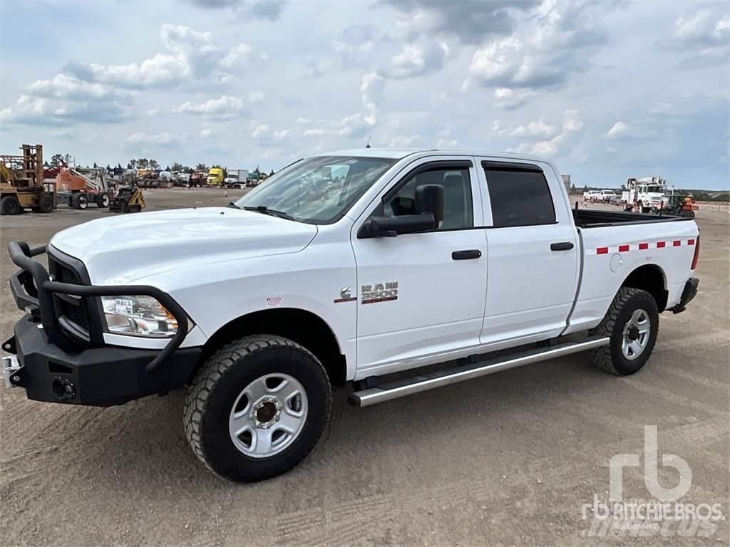 RAM 3500 Utilitaire benne