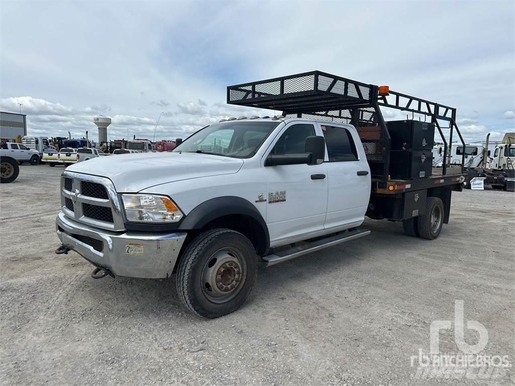 RAM 5500 Camion plateau