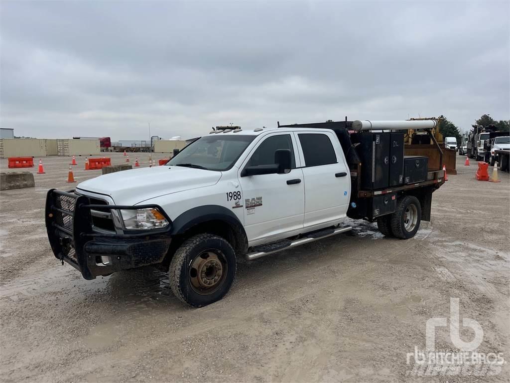 RAM 5500 Camion plateau