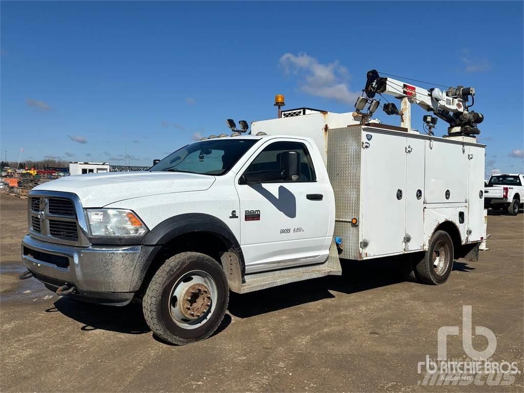 RAM 5500 Camions et véhicules municipaux