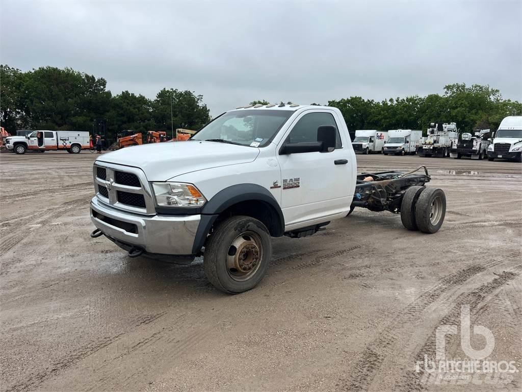 RAM 5500 SLT Camions et véhicules municipaux