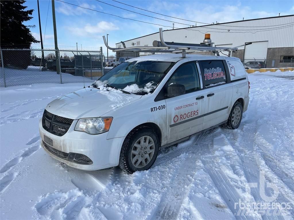 RAM CARGO Camions et véhicules municipaux