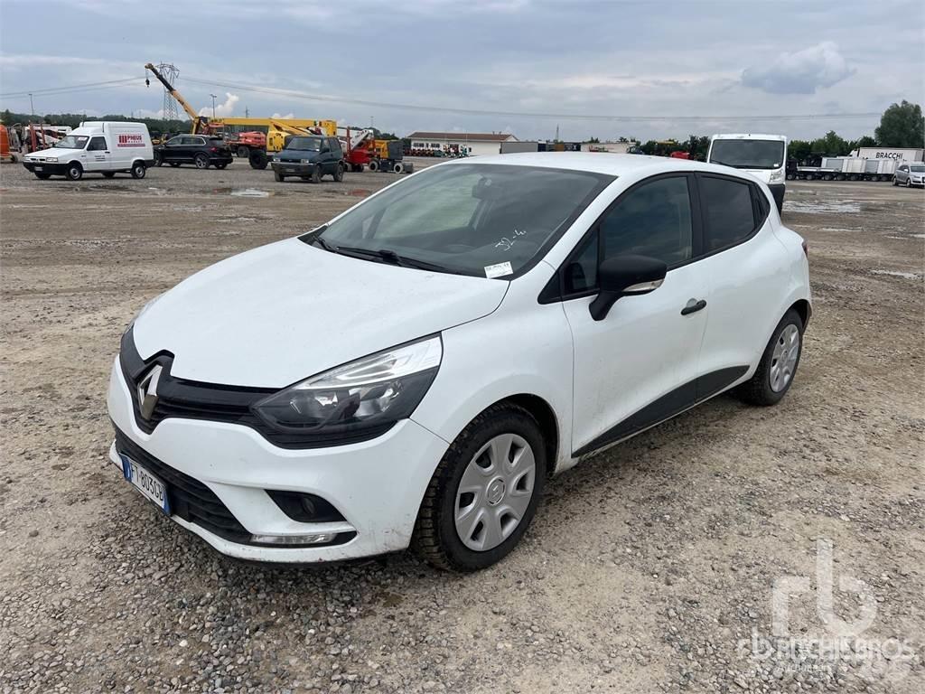 Renault CLIO Utilitaire