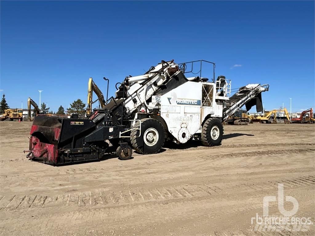 Roadtec SB1500D Véhicules de transport de matériaux