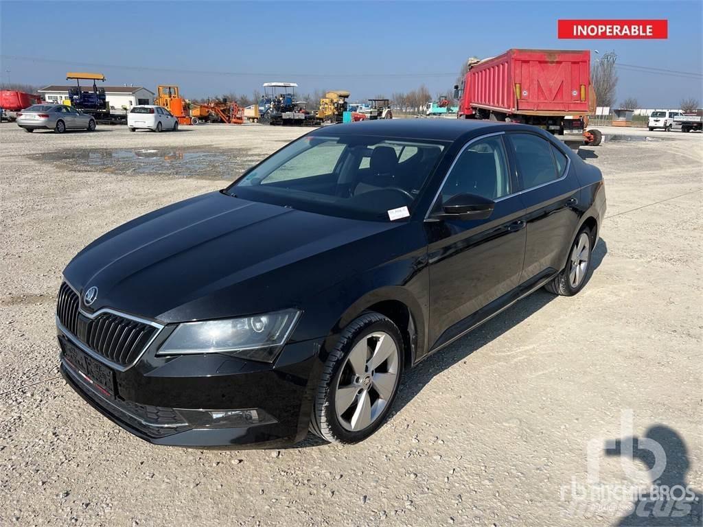 Skoda SUPERB Voiture