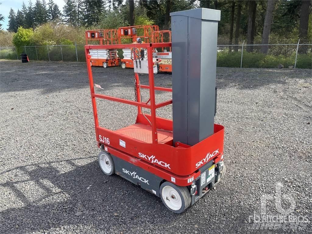 SkyJack SJ16 Nacelle ciseaux