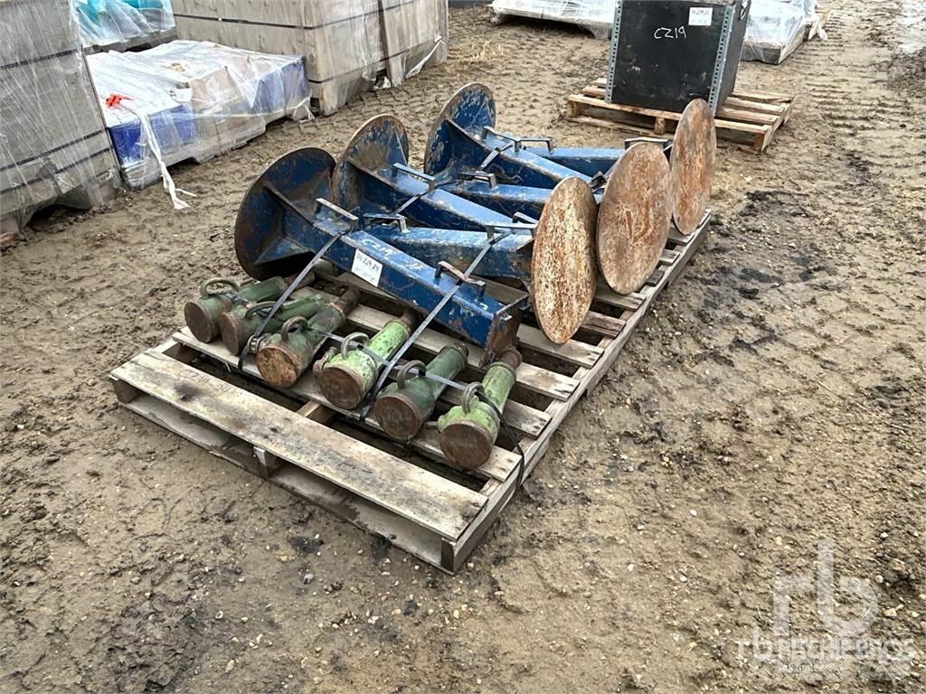  Stands Pièces détachées pour matériel de recyclage et concasseur
