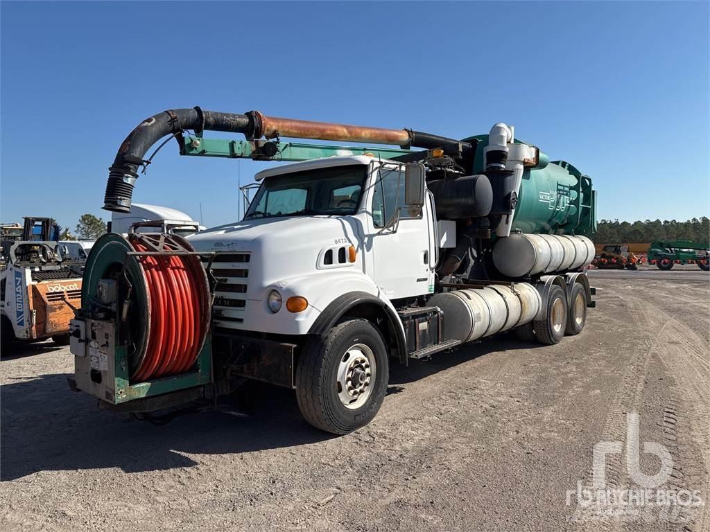 Sterling L7500 Camion aspirateur, Hydrocureur