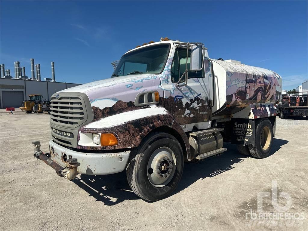 Sterling L8500 Camion citerne à eau