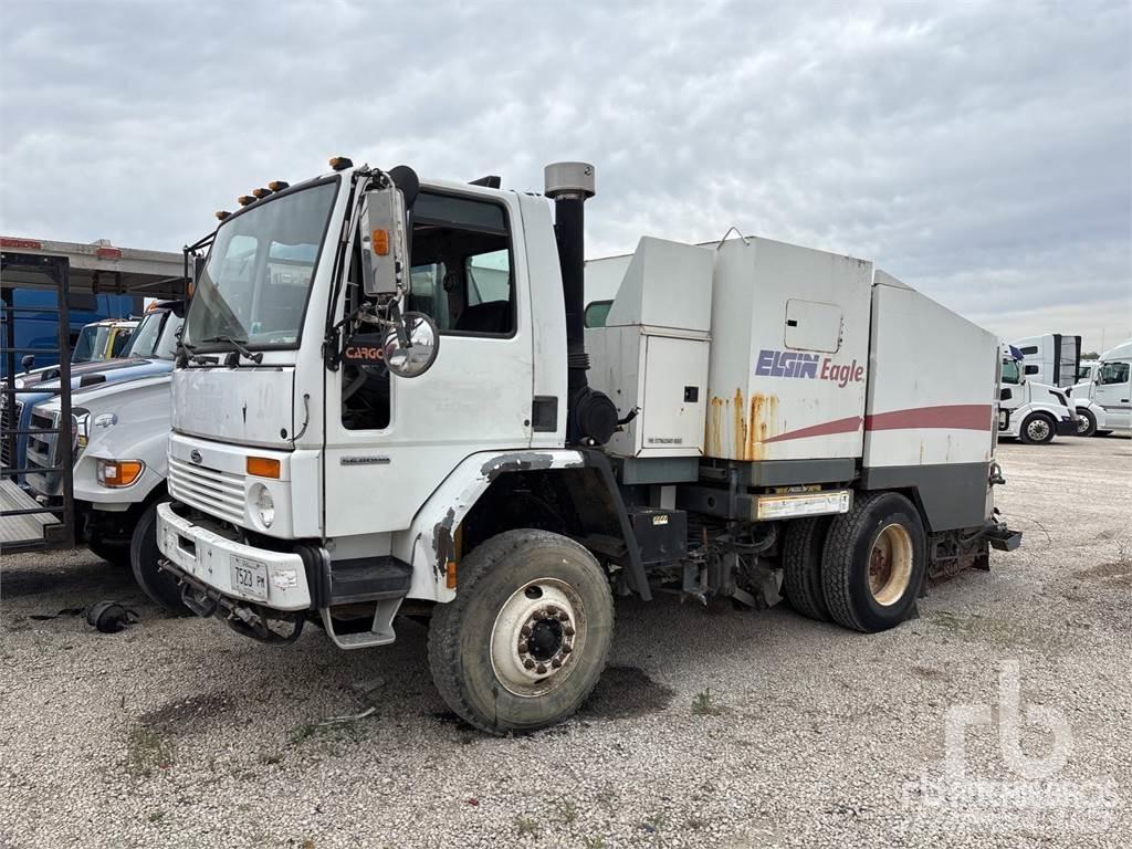 Sterling SC8000 Camion balayeur