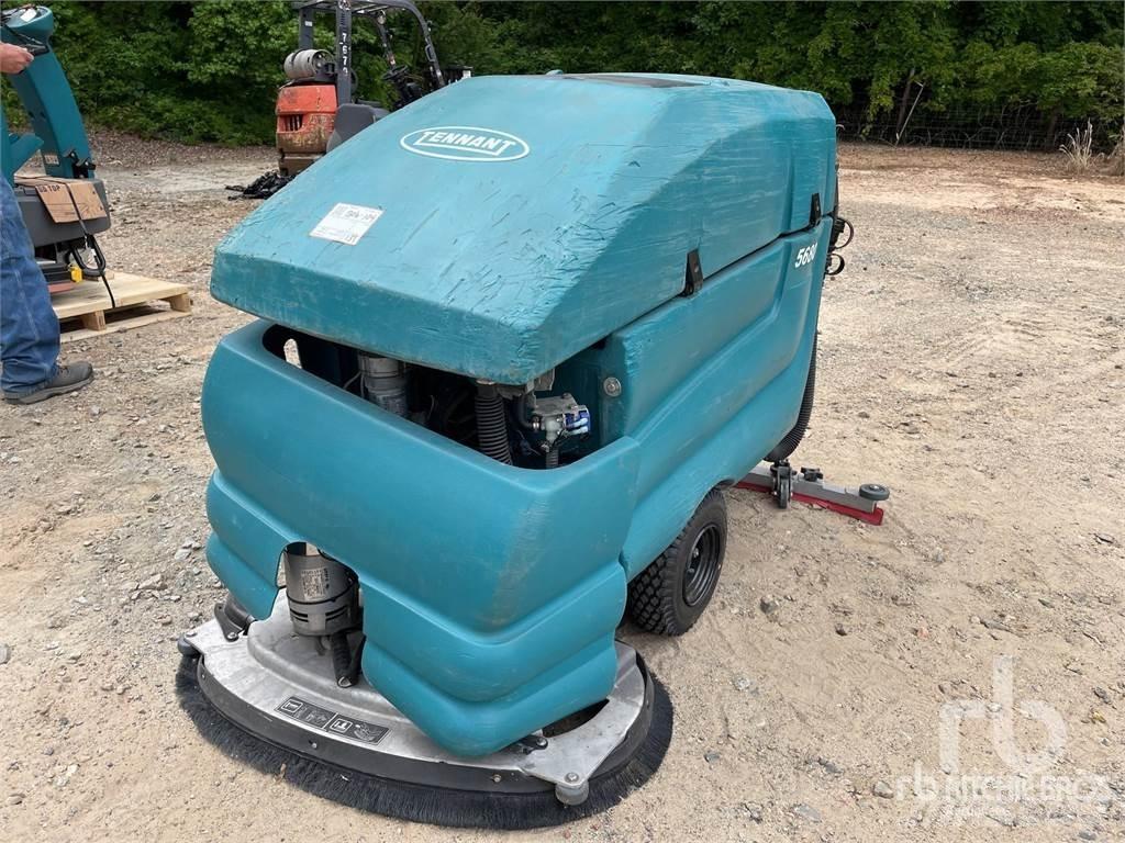 Tennant 5680 Balayeuse / Autolaveuse