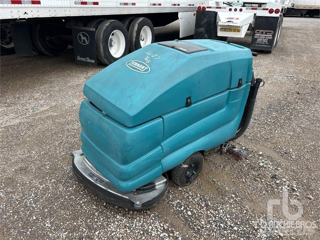 Tennant 5700 Balayeuse / Autolaveuse