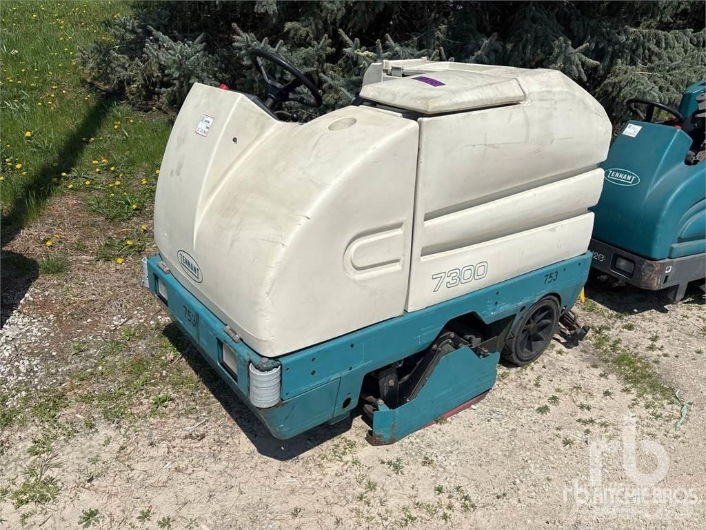 Tennant 7300 Balayeuse / Autolaveuse