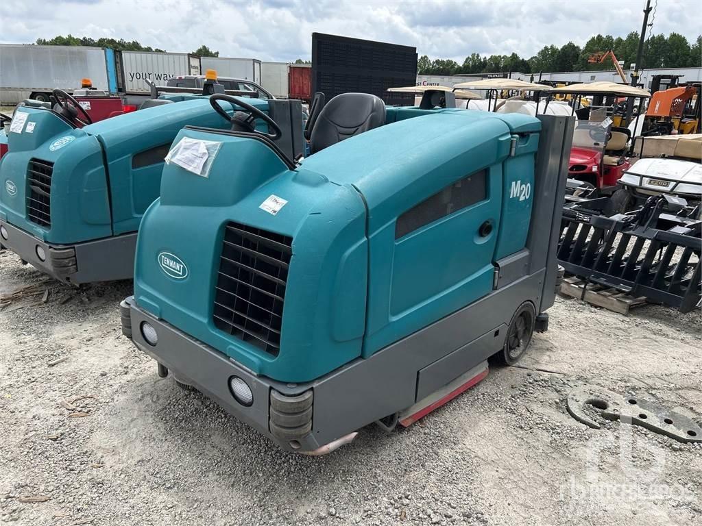 Tennant M20 Balayeuse / Autolaveuse