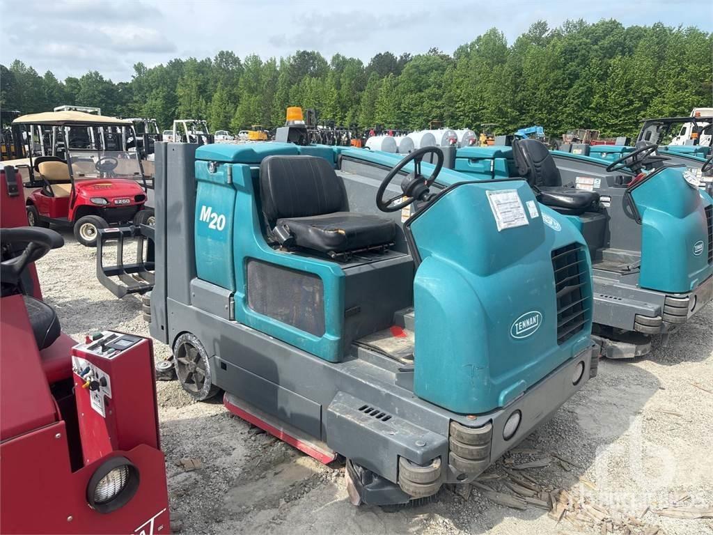 Tennant M20 Balayeuse / Autolaveuse