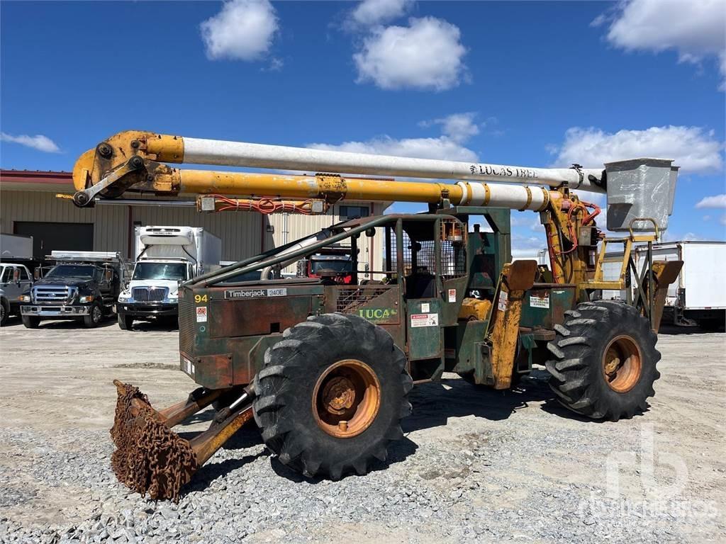 Timberjack 240E Débusqueur