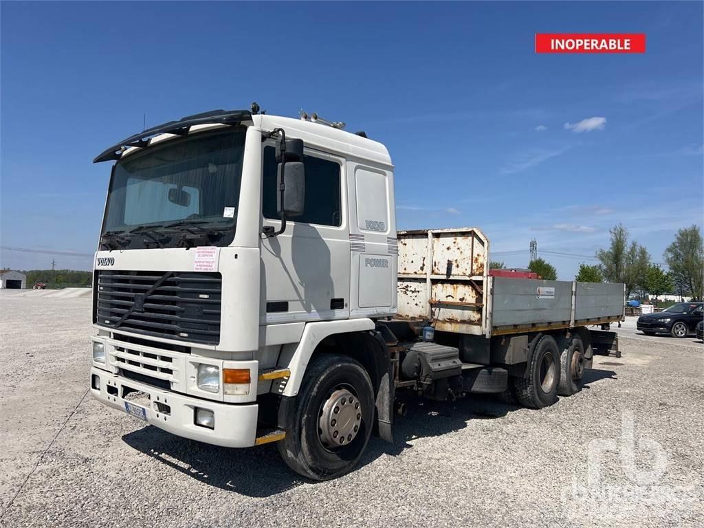 Volvo F12 Camion plateau
