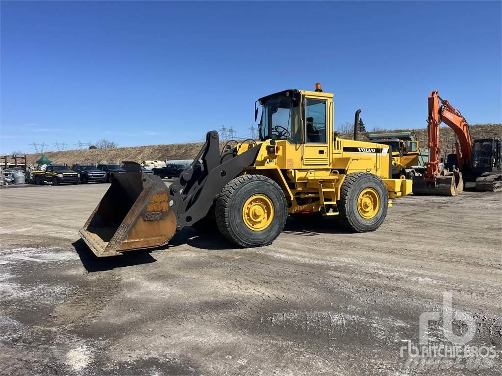 Volvo L90C Chargeuse sur pneus