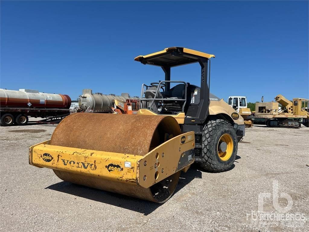 Volvo SD115 Compacteur de sol