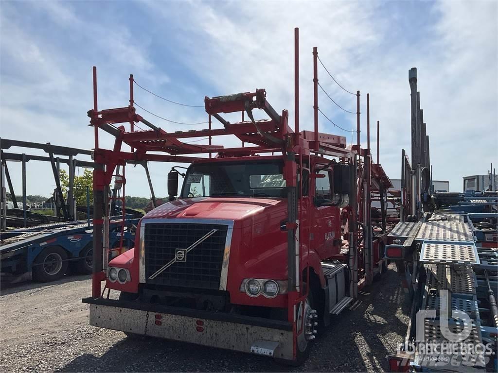 Volvo VAH Camion porte engin