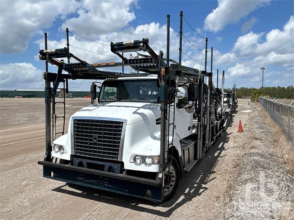 Volvo VAH200 Camion porte engin