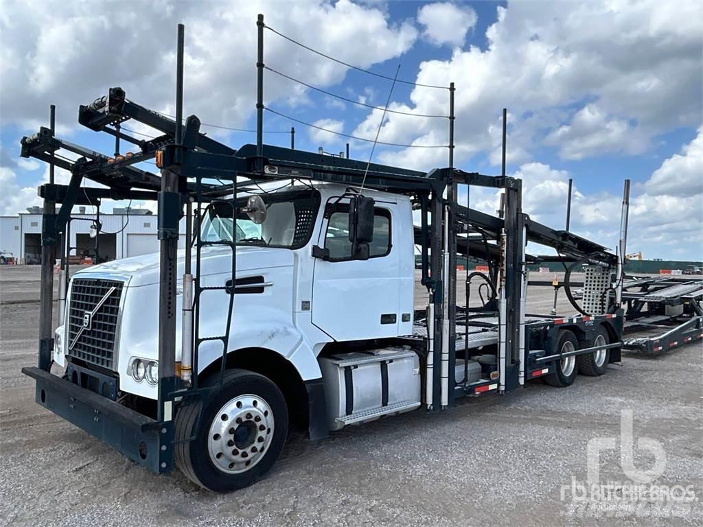Volvo VAH200 Camion porte engin