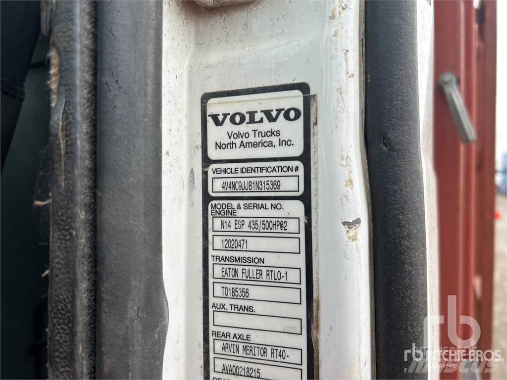 Volvo VNL Camion benne