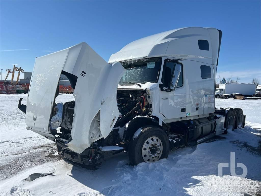 Volvo VNL Tracteur routier