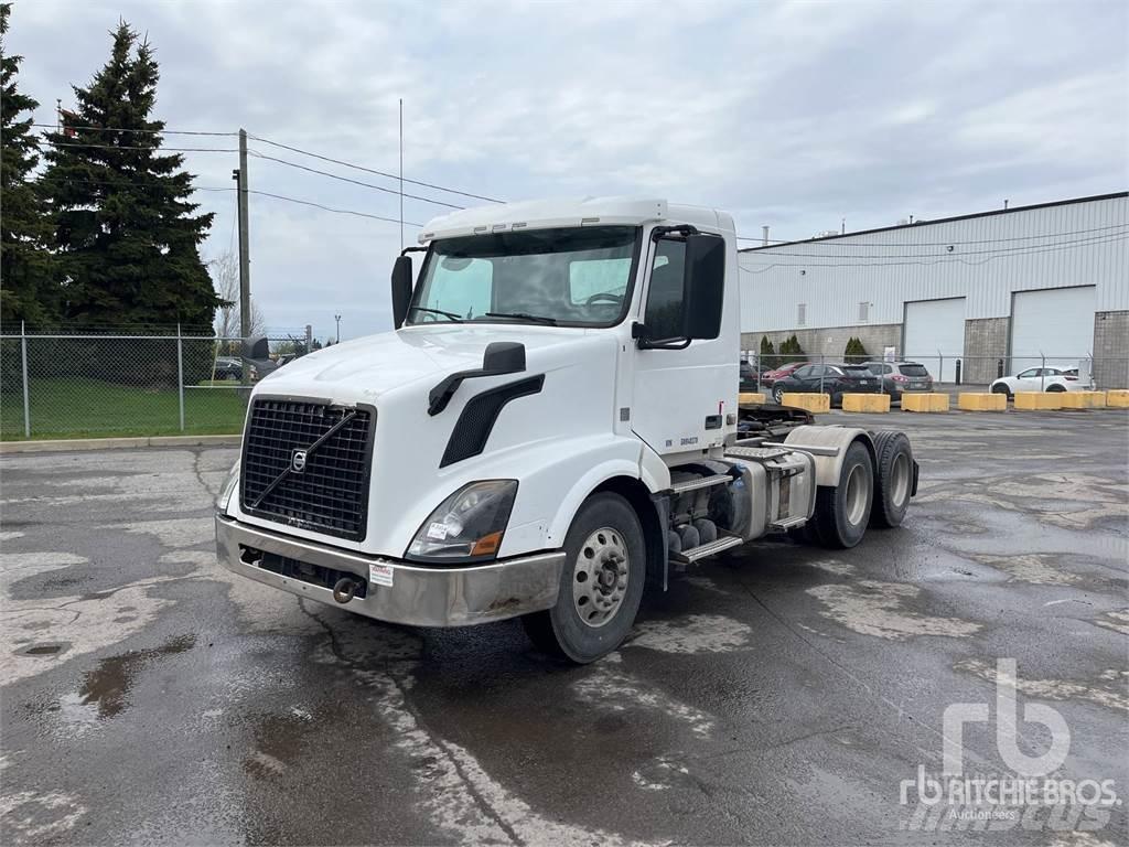 Volvo VNL Tracteur routier