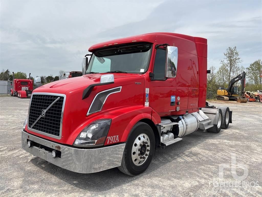 Volvo VNL Tracteur routier