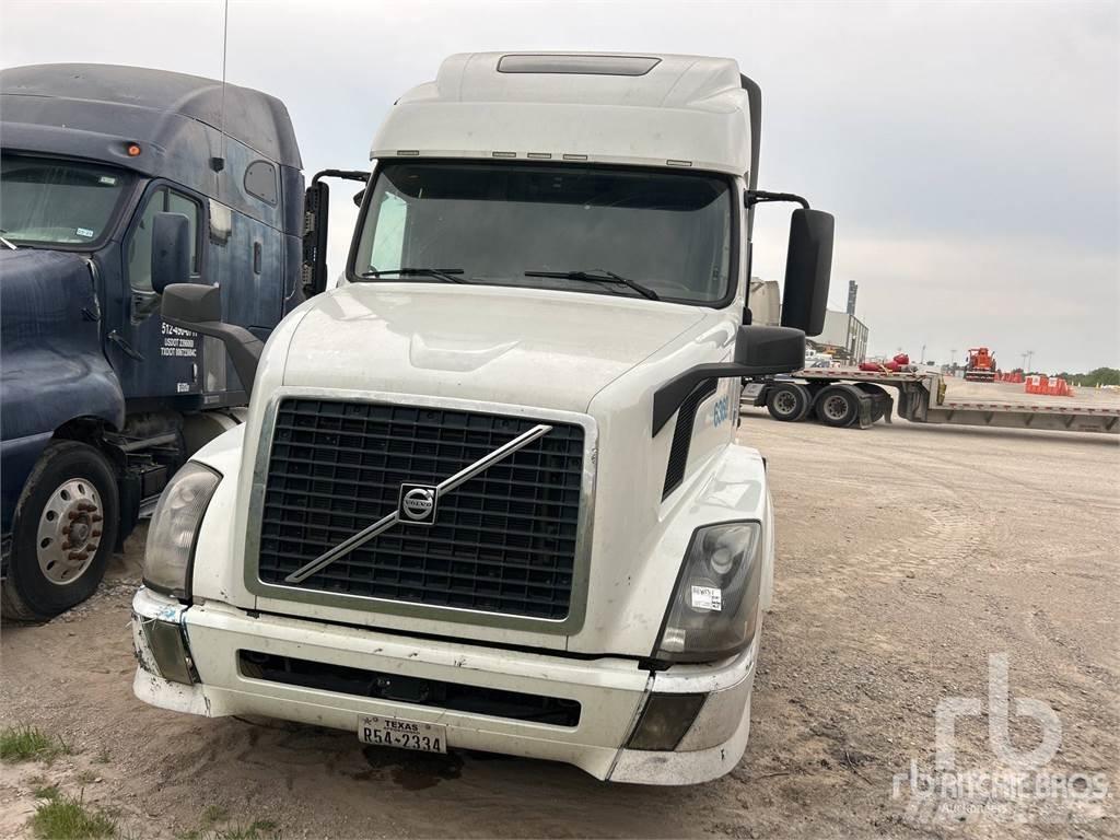 Volvo VNL Tracteur routier